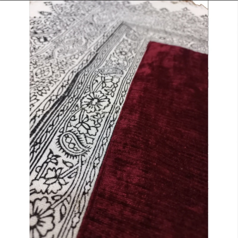 رومیزی مخمل مدل 100-100