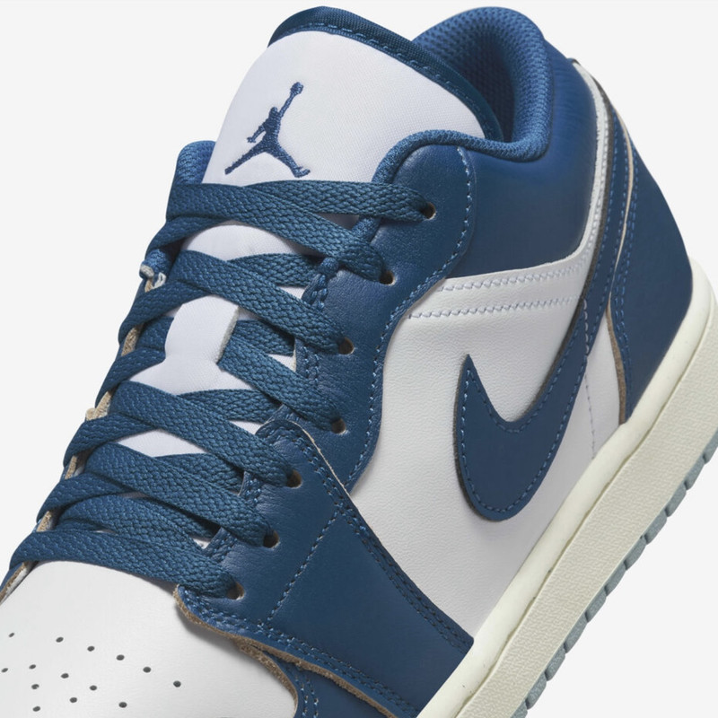 کفش روزمره مردانه ایر جردن  چرم طبیعی مدل Air Jordan 1 Low SE