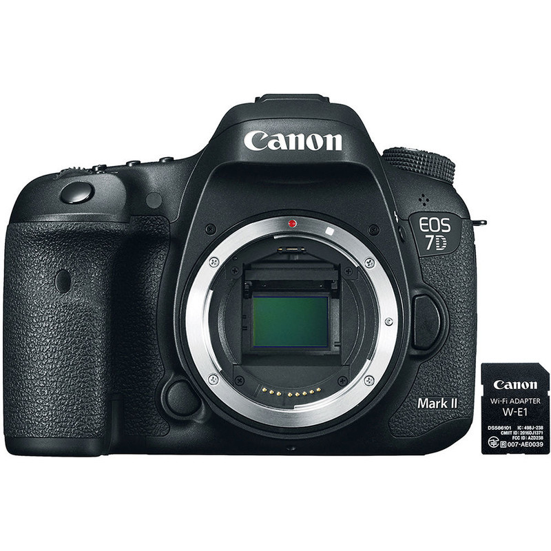 دوربین دیجیتال کانن مدل EOS 7D Mark II G به همراه لنز 18-135 میلی متر
