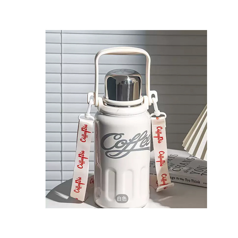 فلاسک مدل Coca گنجایش 1.5 لیتر