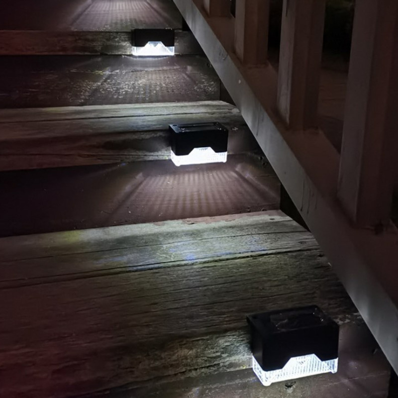 چراغ پارکی خورشیدی  طرح لب پله ای مدل SOLAR DECK LIGHTS مجموعه 12 عددی