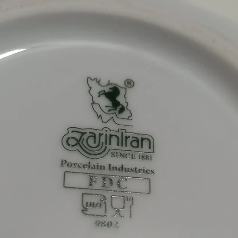 سرویس غذاخوری 28 پارچه چینی زرین ایران سری ایتالیا اف مدل پرشیا درجه یک