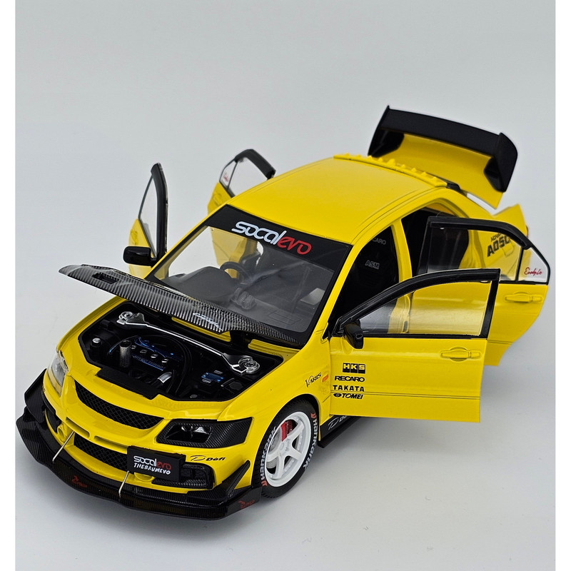 ماشین بازی مدل Mitsubishi lancer