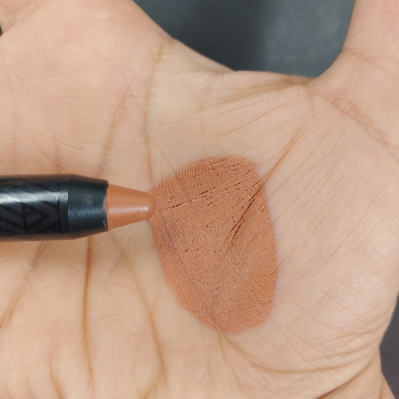 رژ لب مدادی مات یاشنا مدل مخملی شماره 109
