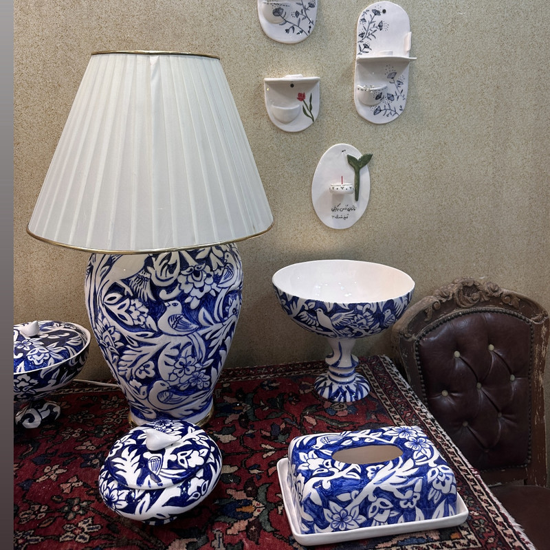 جای دستمال کاغذی سرامیکی مدل گل مرغ