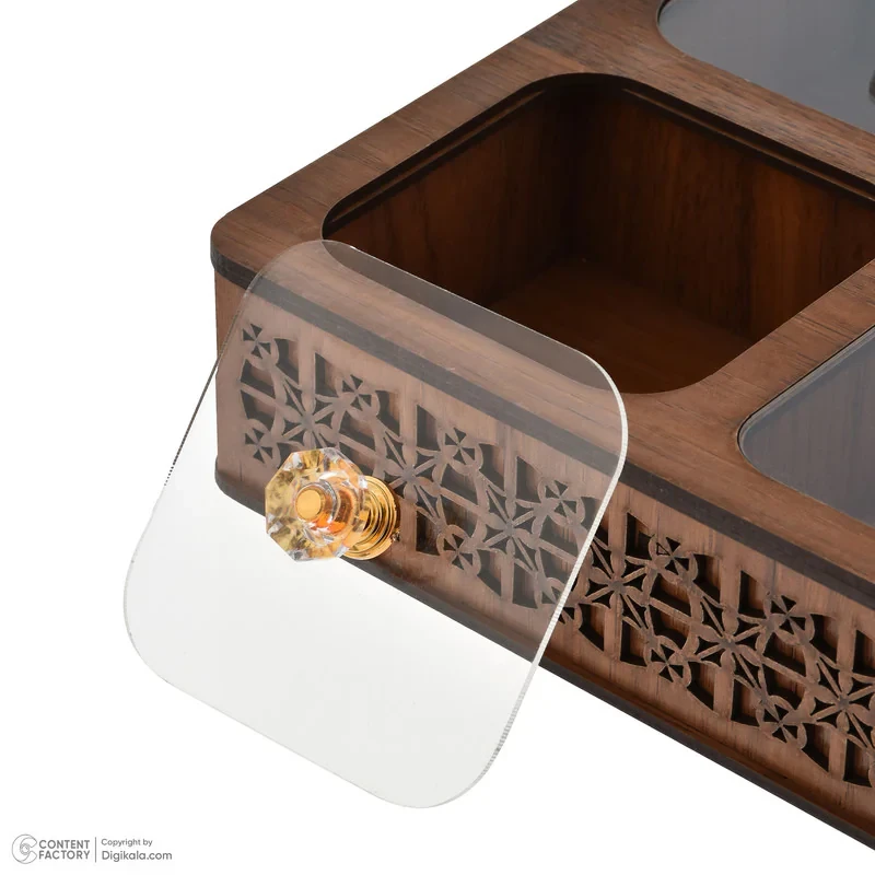 جعبه پذیرایی مدل یاس کد P301 شکلات‌خوری مربع MDF، پلاستیک و پلکسی گلس با ابعاد 20x19x5.5 سانتی‌متر و وزن 330 گرم، غیرقابل شستشو