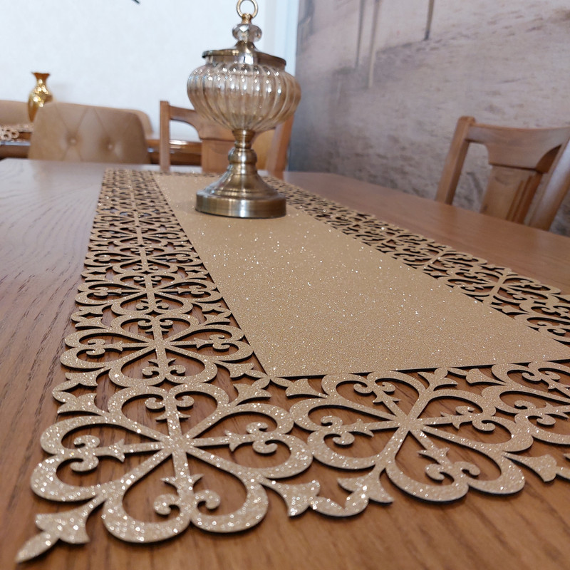 رومیزی مدل نیلوفر سایز 135x40 سانتی‌متر