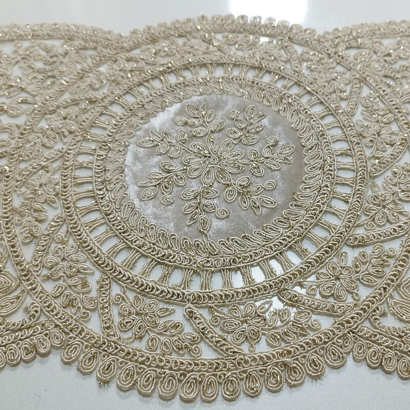 ست رومیزی سه تکه مدل قیطان دوزی طرح گلپر