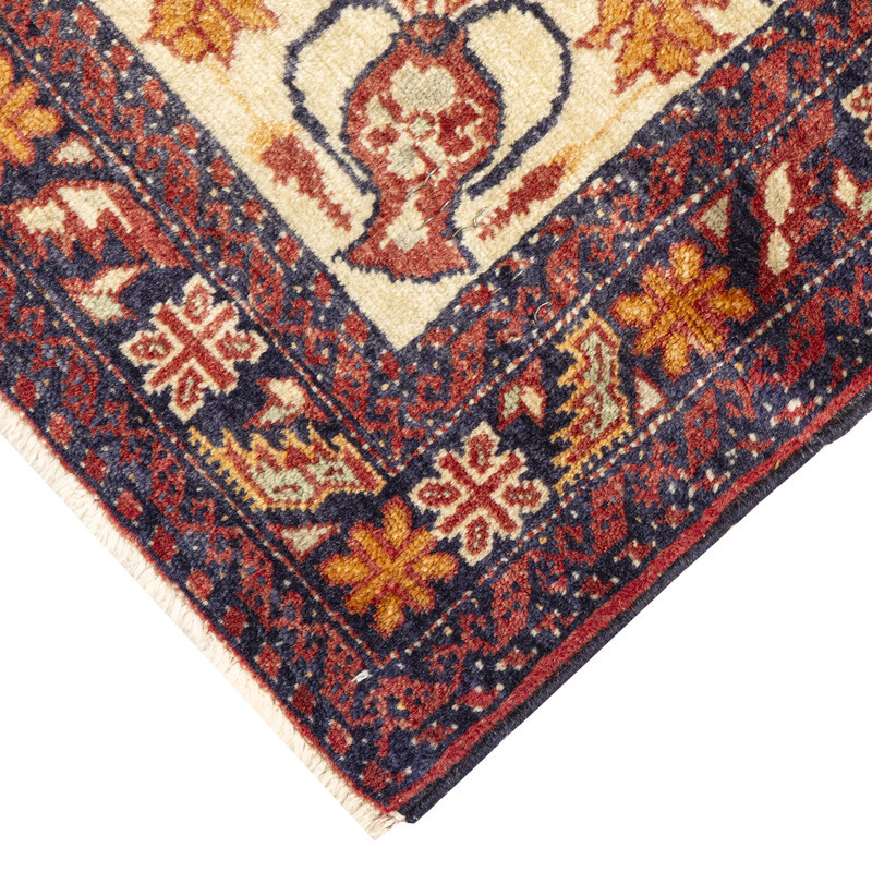 فرش دستبافت نیم متری طرح بلوچ کد 29P641 زمینه کرم