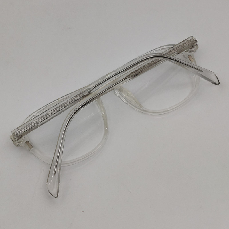 فریم عینک طبی مستطیلی مدل TR1205 C2 مناسب برای انواع فرم صورت به همراه کاور آفتابی مجموعه 6 عددی