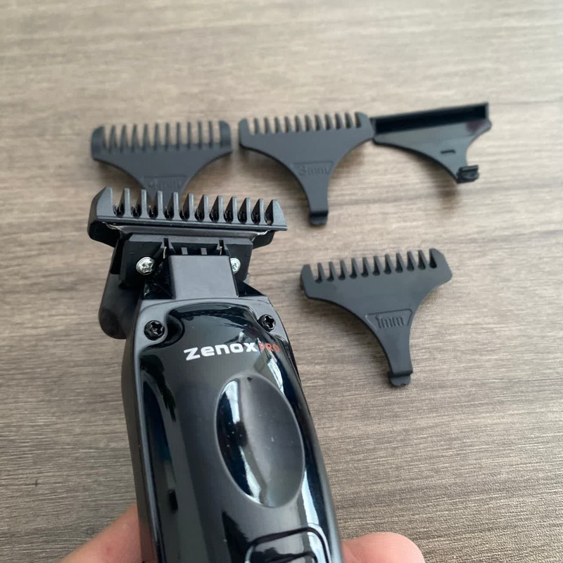 ماشین اصلاح موی صورت و بدن شارژی زیناکس مدل ZX-124