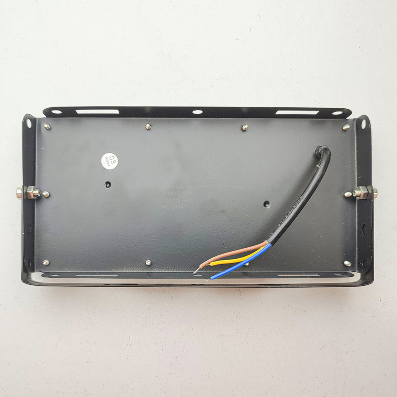 پروژکتور 50 وات نوراک مدل RGB چند رنگ ریموات دار