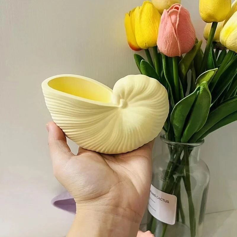 شمعدان مدل صدف حلزونی