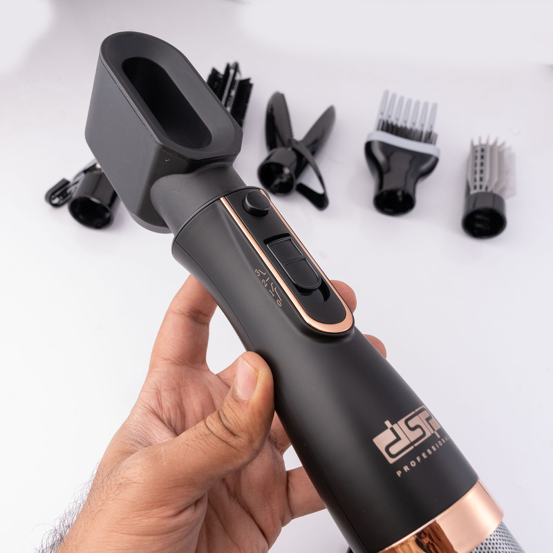 سشوار برس‌دار حالت‌دهنده 800 وات مدل 50172، موتور DC، وزن 300 گرم، دارای سری متمرکز‌کننده پهن، سری شانه‌دار، سری برس‌دار گرد باریک، سری برس‌دار گرد پهن، سری برس‌دار تخت، سری دندانه‌دار با ویژگی فرکنندگی، صاف‌کنندگی، حجم‌دهندگی، با قابلیت باد سرد