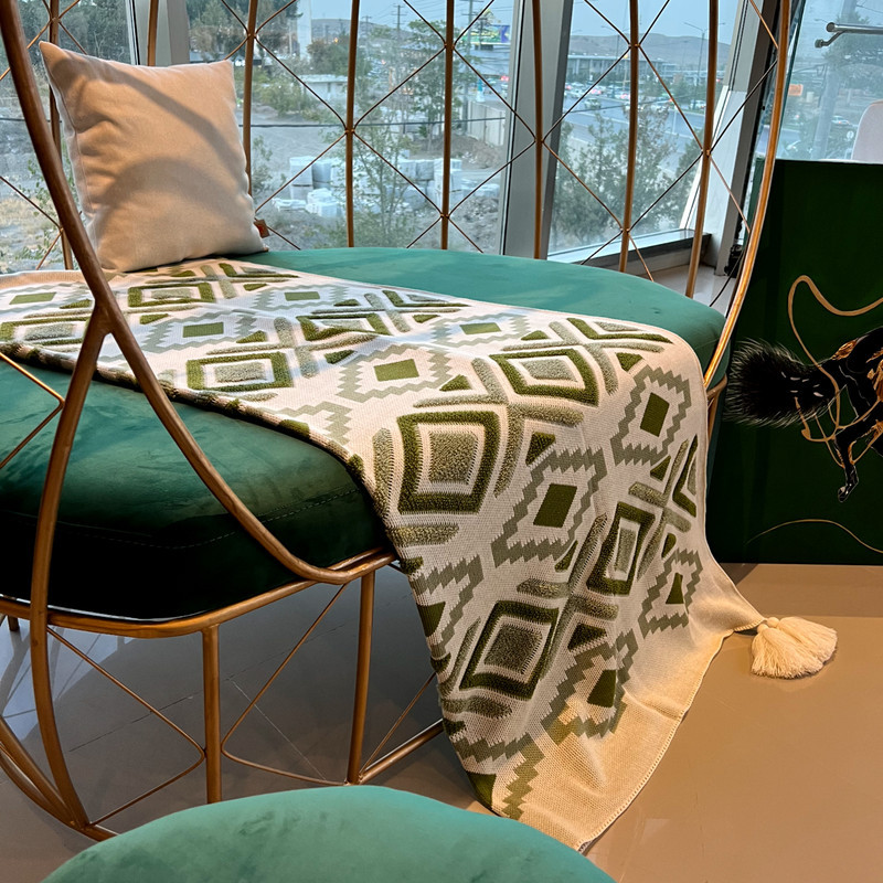 شال مبل مدل پانچدوزی کد 1 سایز 170×140 سانتیمتر