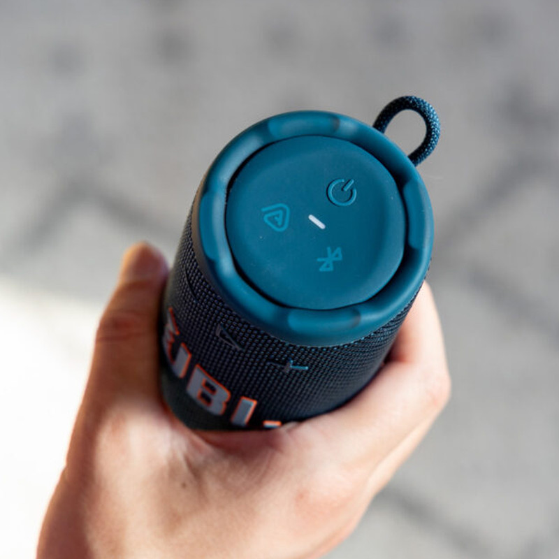 اسپیکر بلوتوثی قابل حمل جی بی ال مدل Grip