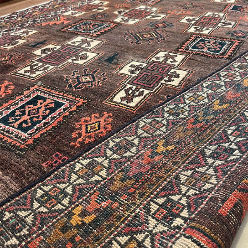 فرش دستبافت چهار متری مدل بلوچ کد Nkpa.ha.f27 زمینه قرمز