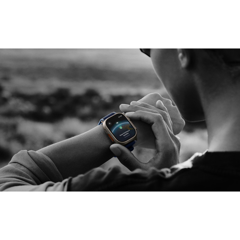 ساعت هوشمند 49 میلی متری اپل مدل Ultra 3 Natural Titanium Case با بند Titanium Milanese