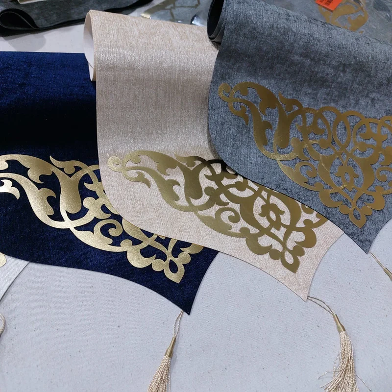 رومیزی مدل ترکیبی طرح داماس کد 4527cm