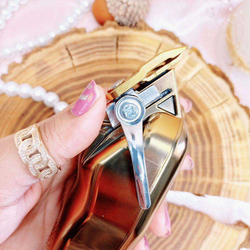 ماشین اصلاح موی سر و صورت وی جی ار مدل V-650