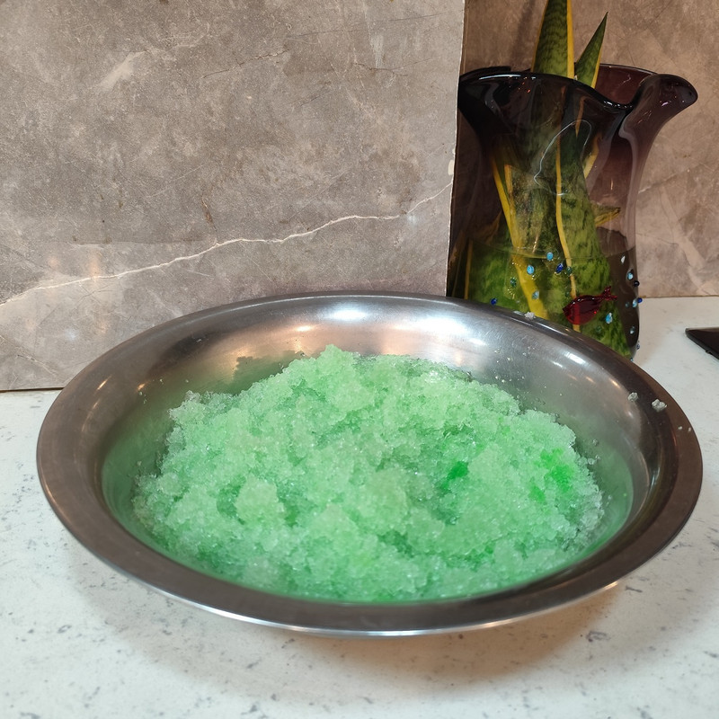 پدی ژل پدیکور گرین پدی ژل مدل انبه وزن 250 گرم به همراه پودر حلال گرین پدی ژل مدل انبه وزن 250 گرم