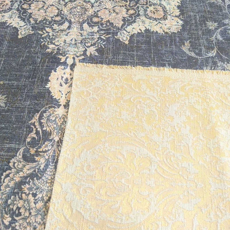 رومیزی مدل مخمل طرح سنتی سایز 190x135 سانتی‌متر