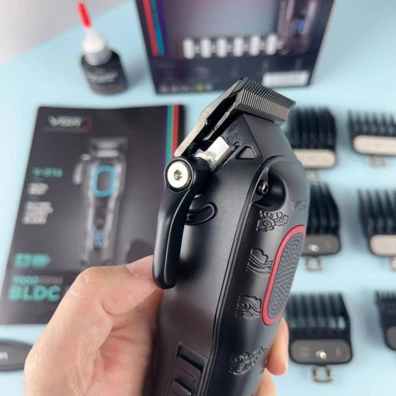 ماشین اصلاح موی سر و صورت شارژی وی جی ار مدل V-016