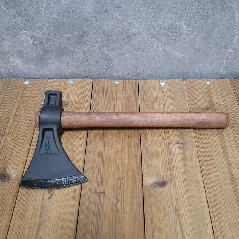 چکش تبری فولادی لاین مدل 005 کد 600G