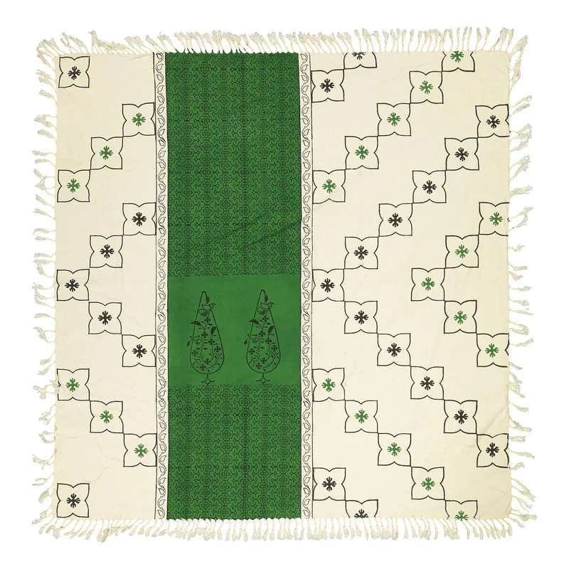 رومیزی بومی مدل 04 سایز 98x98 سانتی‌متر