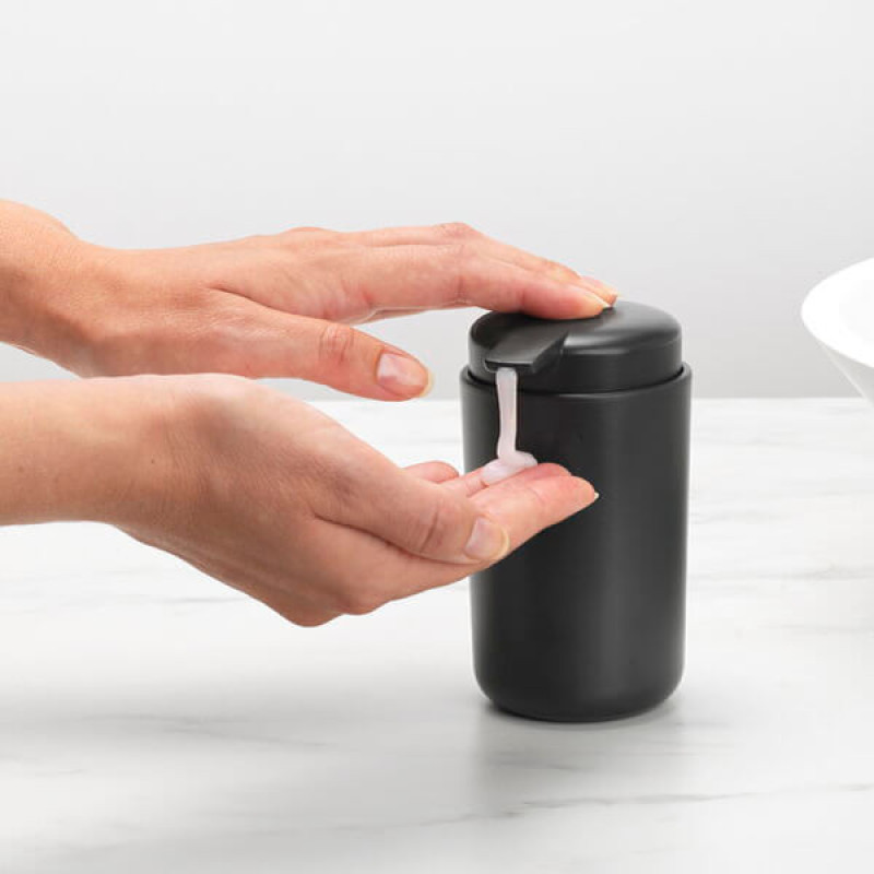 پمپ مایع دستشویی برابانتیا مدل Soap
