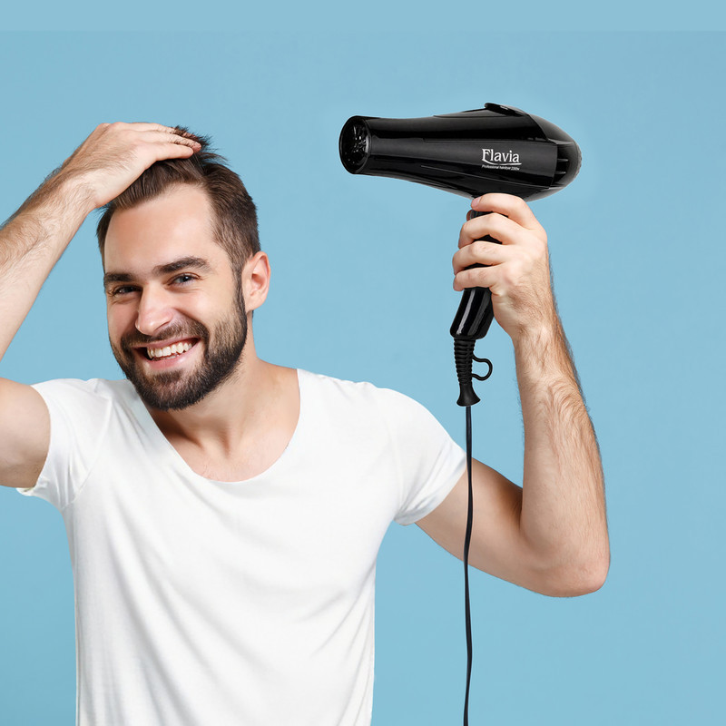 سشوار حرفه‌ای 2100 وات فیلیپس مدل BHD351، موتور DC، وزن 500 گرم، المنت سرامیک، دارای سری متمرکز‌کننده باریک با ویژگی صاف‌کنندگی، حجم‌دهندگی، با قابلیت باد سرد