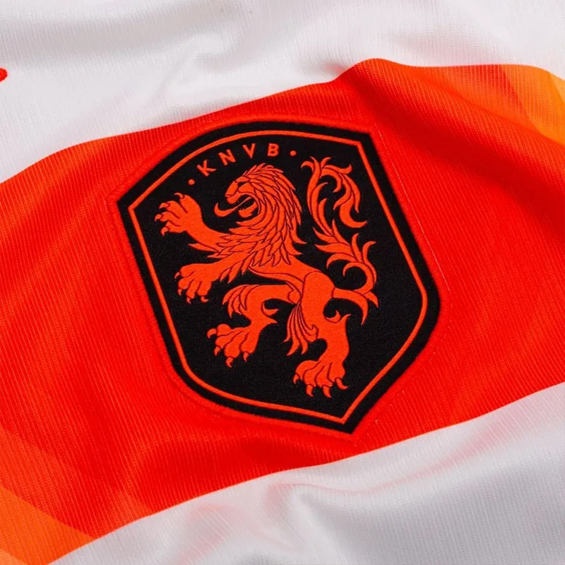 ست تی‌شرت آستین کوتاه و شلوارک ورزشی مردانه مدل هلند Away 2026