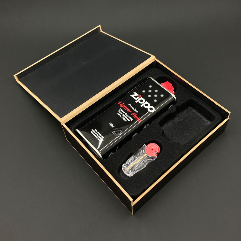 جعبه هدیه ی فندک و بنزین و سنگ زیپو کد DKD-1140