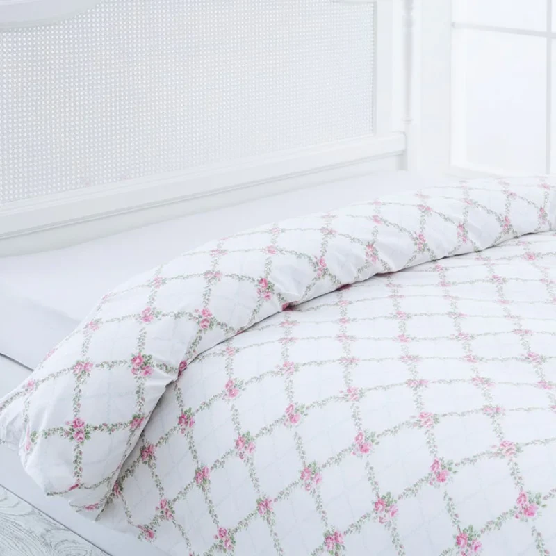 روکش لحاف پنبه انگلیش هوم مدل Rose Chain یک نفره سایز 220x160 سانتی‌متر