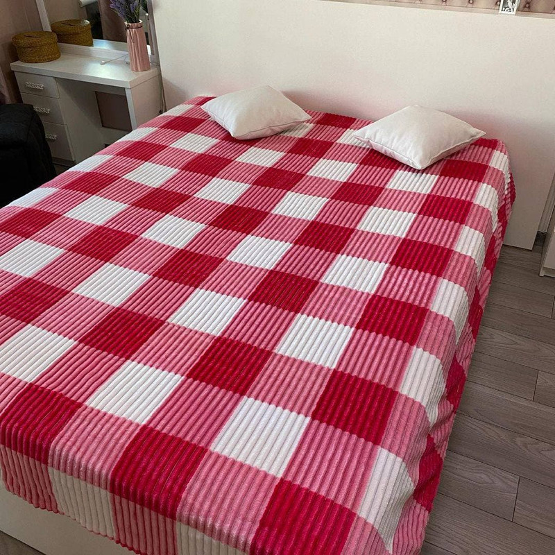 پتو مسافرتی مدل ژله ای پلیسه چهار خونه سایز 220 × 200 سانتی متر
