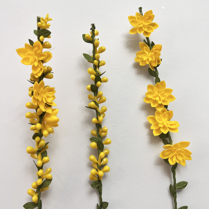 گل مصنوعی شاخه‌ای گل و غنچه، مجموعه 3 عددی، ابعاد 5×2×40 سانتی‌متر، وزن 100 گرم