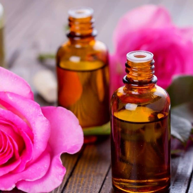 روغن گل سرخ کنجدک حجم 250 میلی لیتر