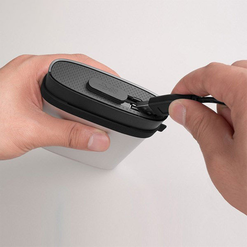هارد اکسترنال سیلیکون پاور مدل Armor A85 ظرفیت یک ترابایت دارای رابط USB Type-A 3.2