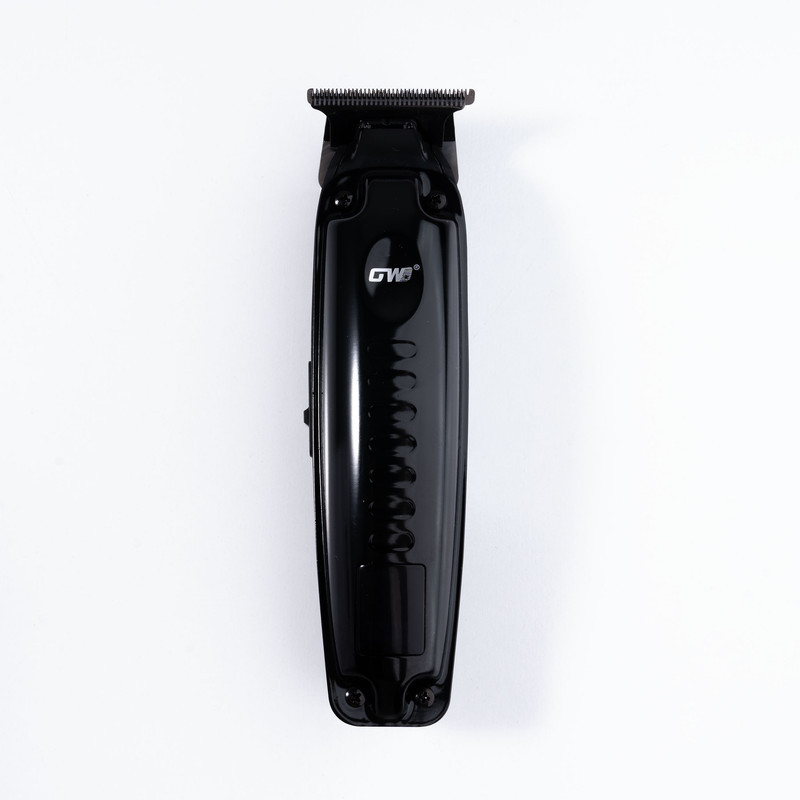 ماشین اصلاح موی سر و صورت جی دبلیو مدل GW-9979، اصلاح به صورت صفر زن، خط زن، منبع انرژی باتری، تکنولوژی اصلاح به صورت تریمر، مدت زمان شارژ 120 دقیقه و مدت زمان استفاده پس از شارژ 120 دقیقه، به همراه کابل شارژ، برس تمیزکننده، روغن، 4 عدد شانه، عملکرد توربو