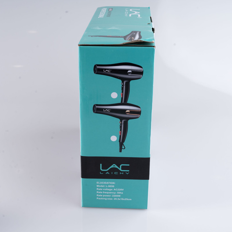 سشوار حرفه‌ای 2200 وات لایچی مدل L-9050، موتور AC، وزن 990 گرم، المنت فلز، دارای سری متمرکز‌کننده باریک با ویژگی صاف‌کنندگی، با قابلیت باد سرد