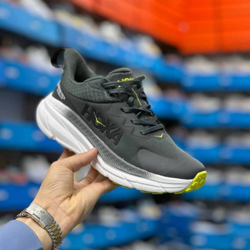 کفش مخصوص دویدن مردانه هوکا مدل Gore-TEX ATR 7