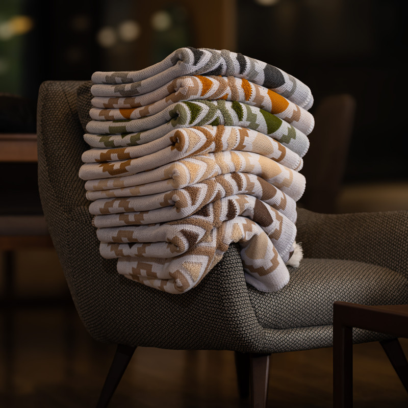 شال مبل طرح پانچ سایز 180×140 سانتی متر