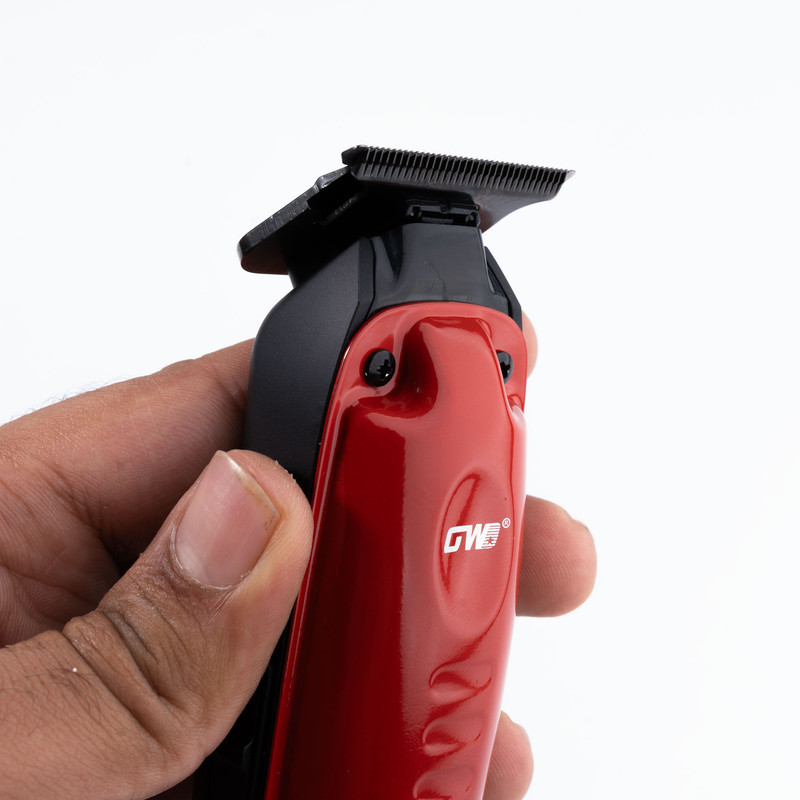 ماشین اصلاح موی سر و صورت جی دبلیو مدل GW-9979، اصلاح به صورت صفر زن، خط زن، منبع انرژی باتری، تکنولوژی اصلاح به صورت تریمر، مدت زمان شارژ 120 دقیقه و مدت زمان استفاده پس از شارژ 120 دقیقه، به همراه کابل شارژ، برس تمیزکننده، روغن، 4 عدد شانه، عملکرد توربو