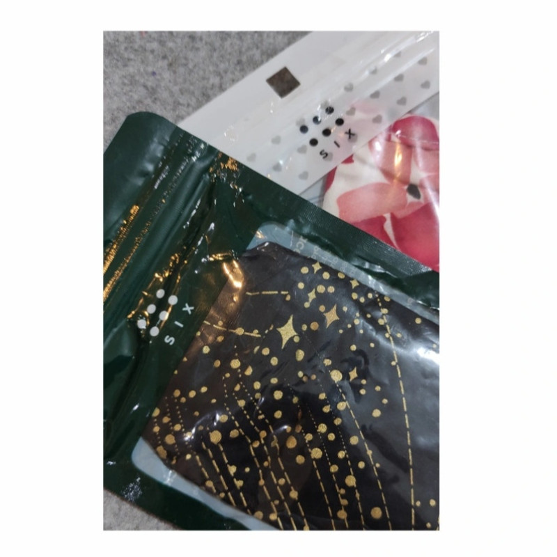 ماسک پارچه‌ای دو لایه سیکس مدل Si 21913649 بسته 4 عددی