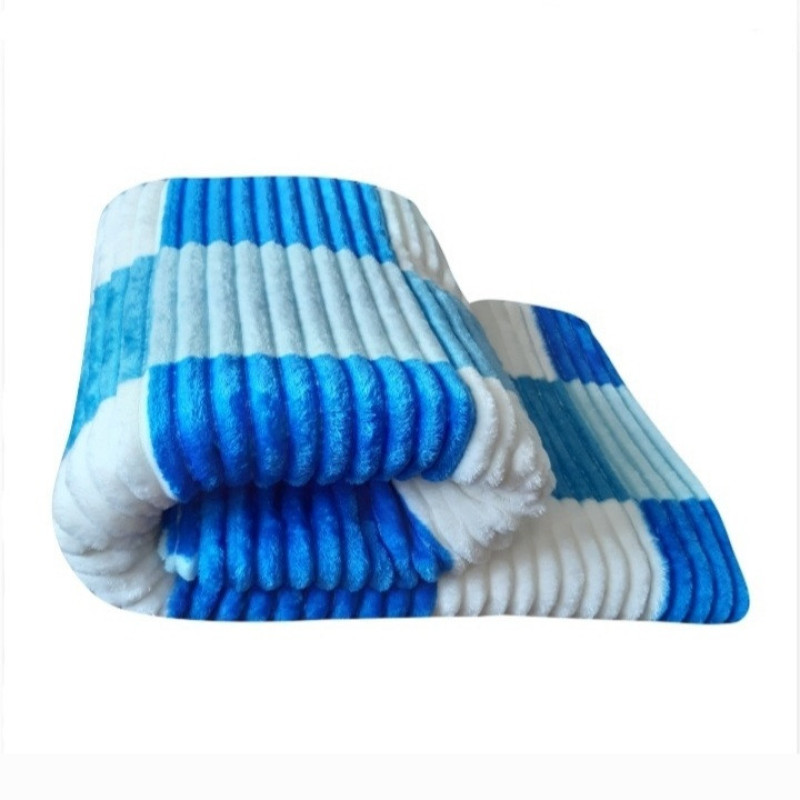 پتو مسافرتی طرح پلیسه کد W200  سایز 150×200 سانتی متر