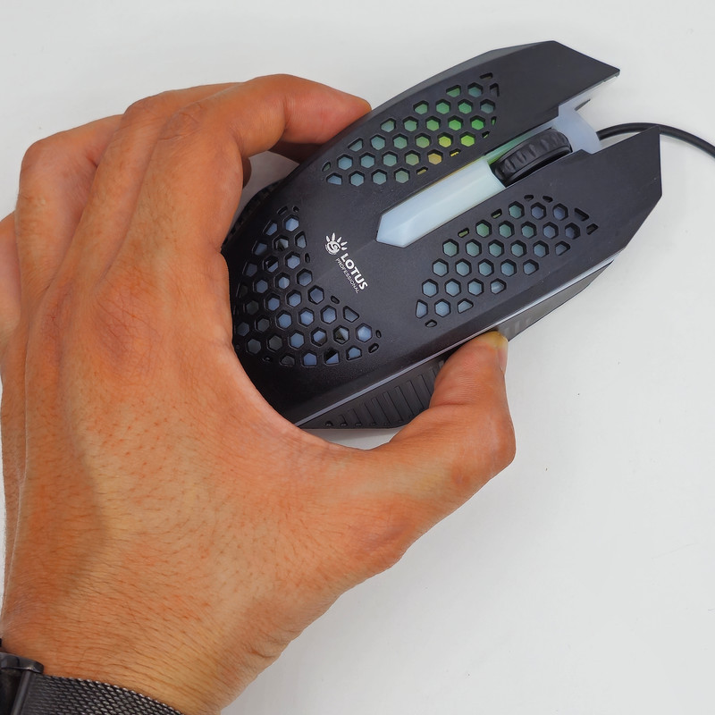 ماوس مخصوص بازی لوتوس مدل RGB-6W کد 2024