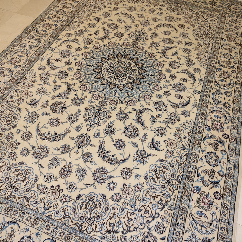 فرش دستبافت شش متری طرح خورشیدی نایین کد 39
